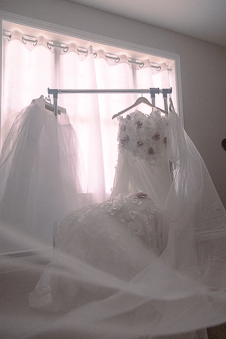 Brenda — wedding portrait, Vida Prestige